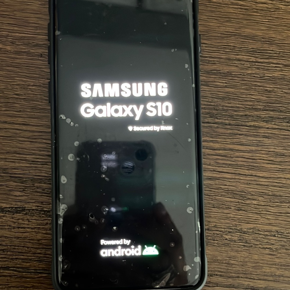 Samsung Galaxy S10 mint condition- no damage - unlocked